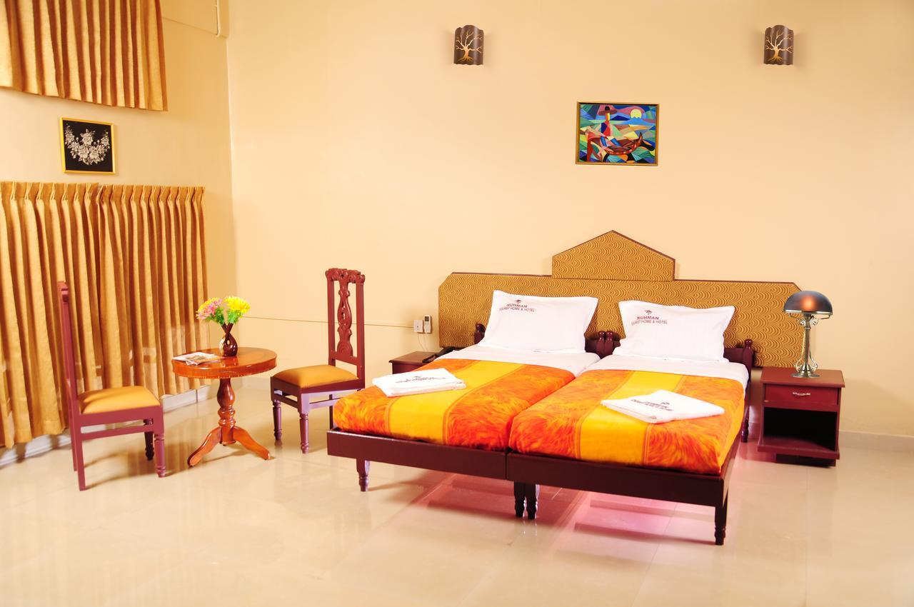Hotel Nuhman Kondotty エクステリア 写真