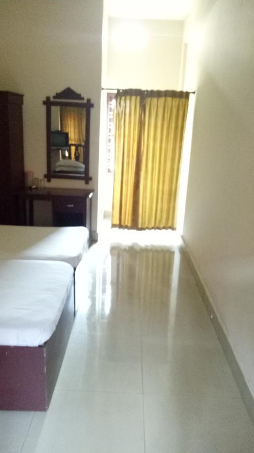 Hotel Nuhman Kondotty エクステリア 写真